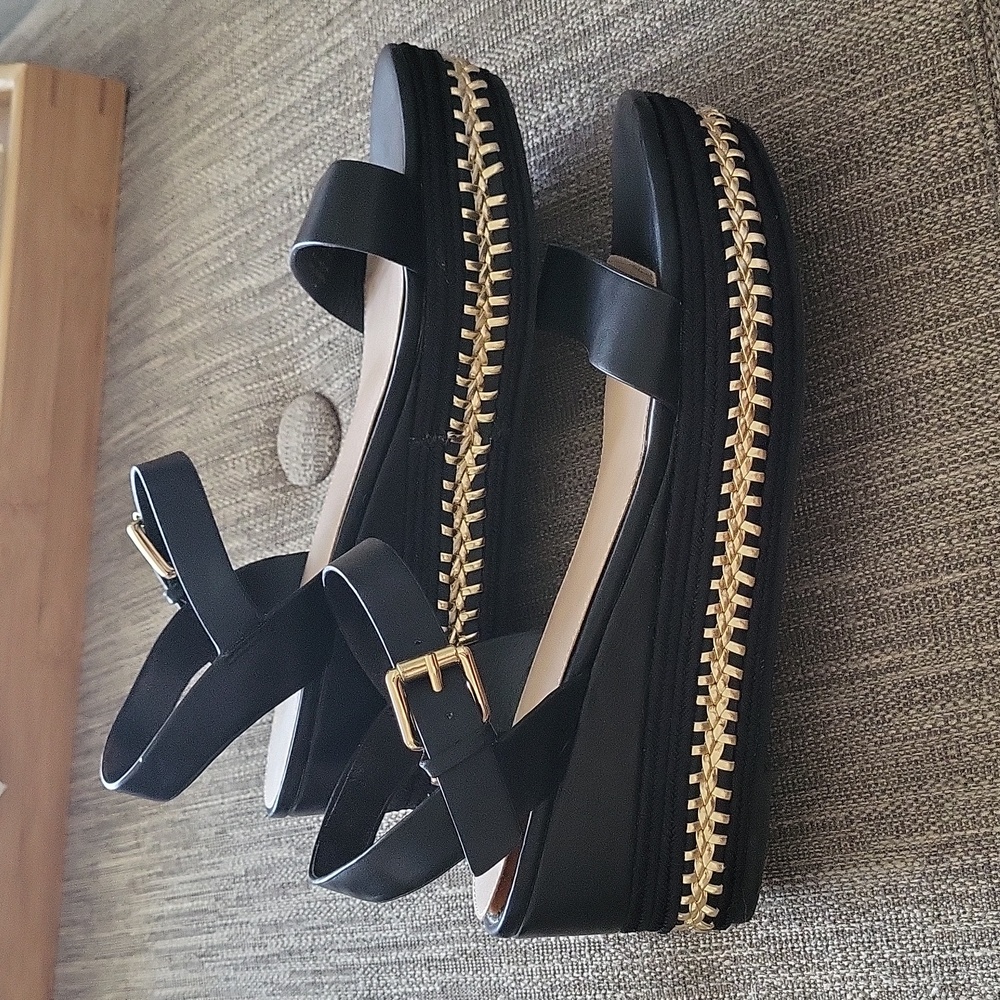 Aldo black platform sandal
